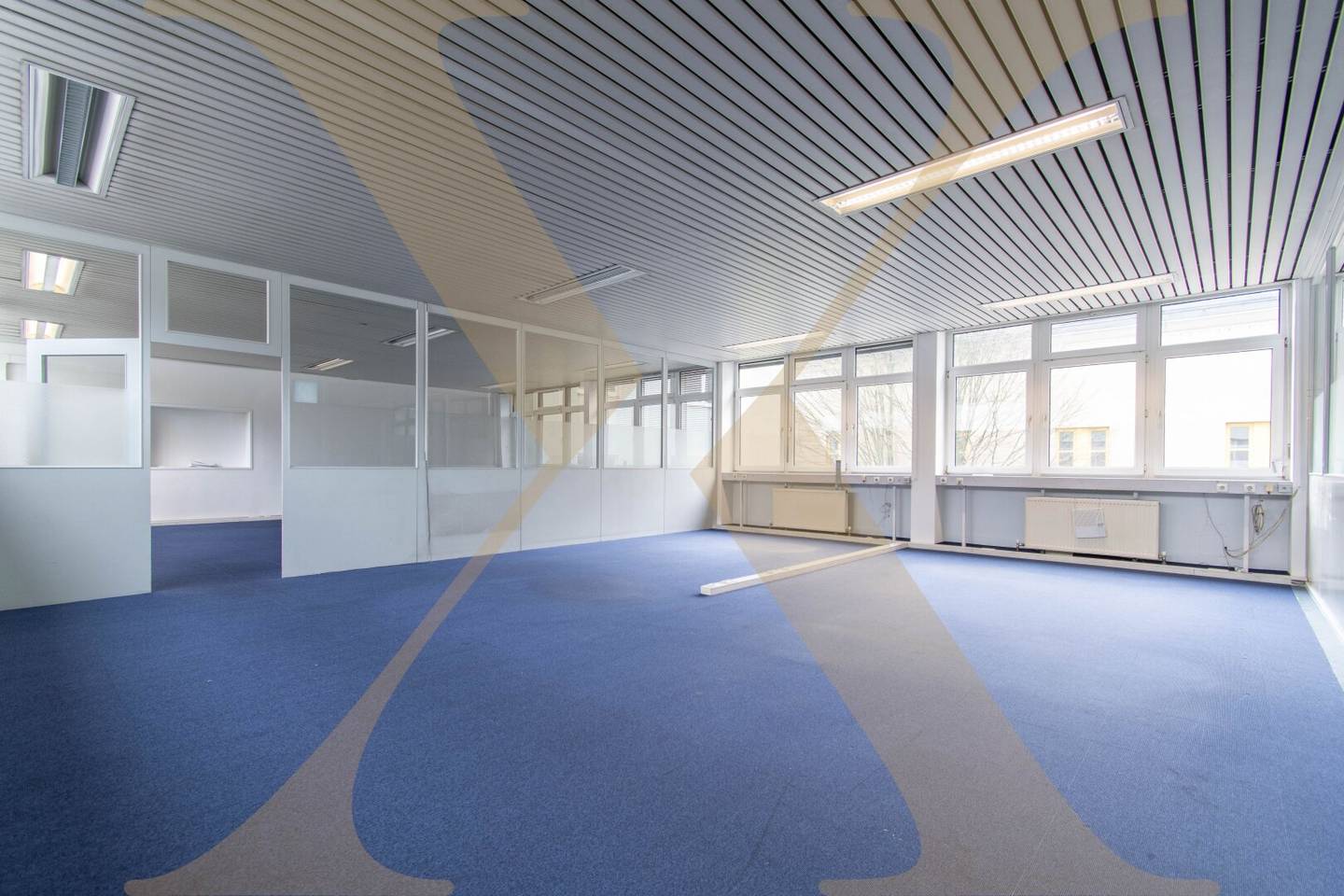 Affordable approx. 1,000 m² office space in Linz for rent