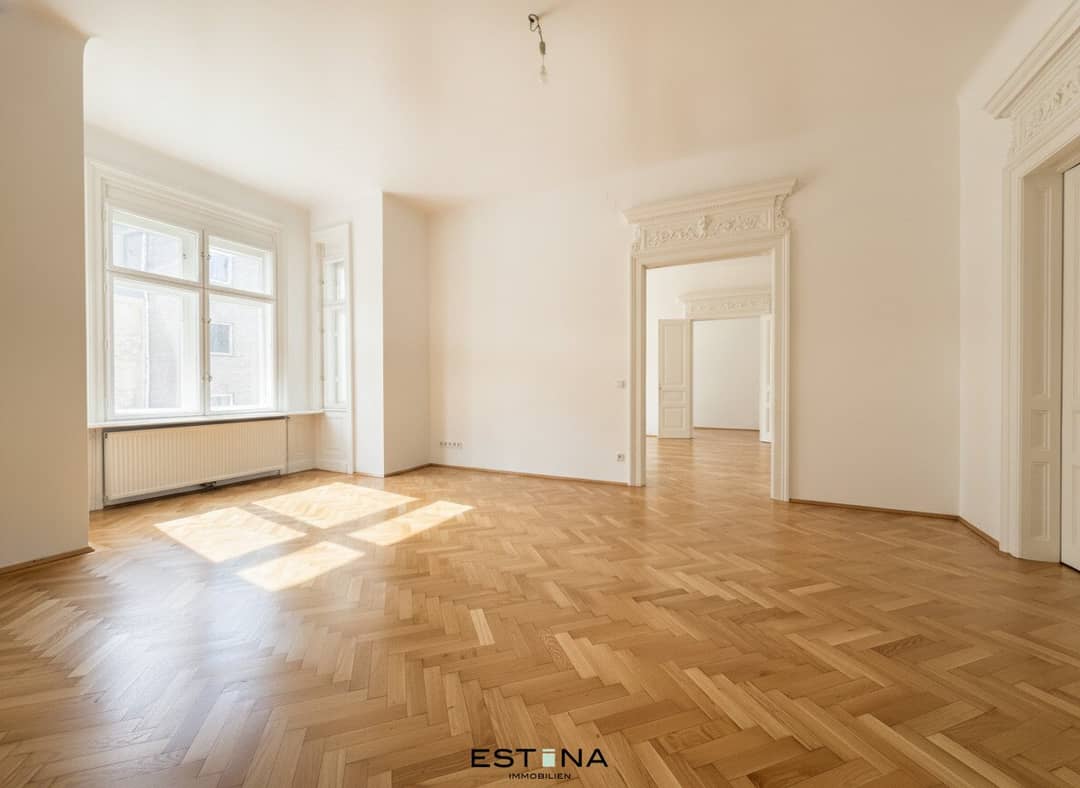 Helle Familienwohnung mit Balkon in bester Lage am Stadtpark