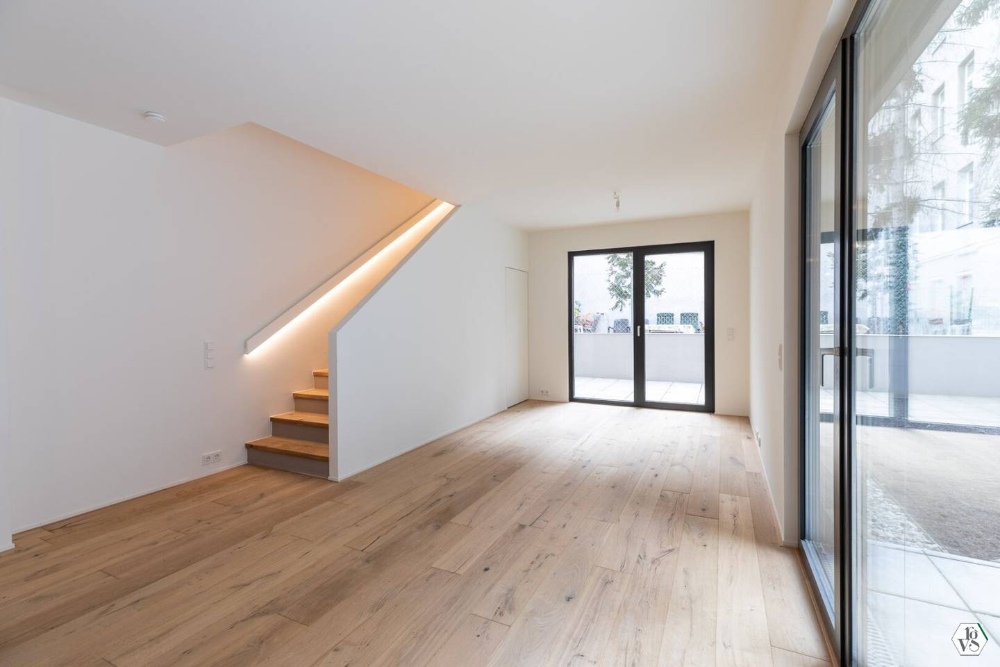 Neuwertige Gartenwohnung mit Terrasse beim Brunnenmarkt