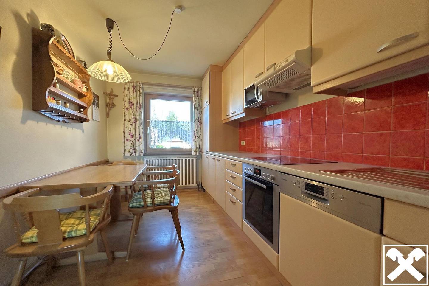 Einfamilienhaus mit Balkon und Terrasse in Bürmoos