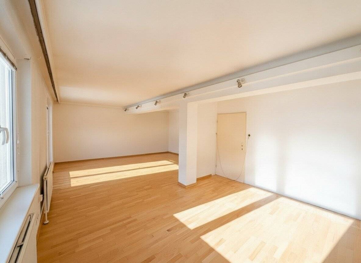 Above the Roofs of Vienna, Attractive 2 to 3-Room Apartment with 25m² Terrace in the 7th District