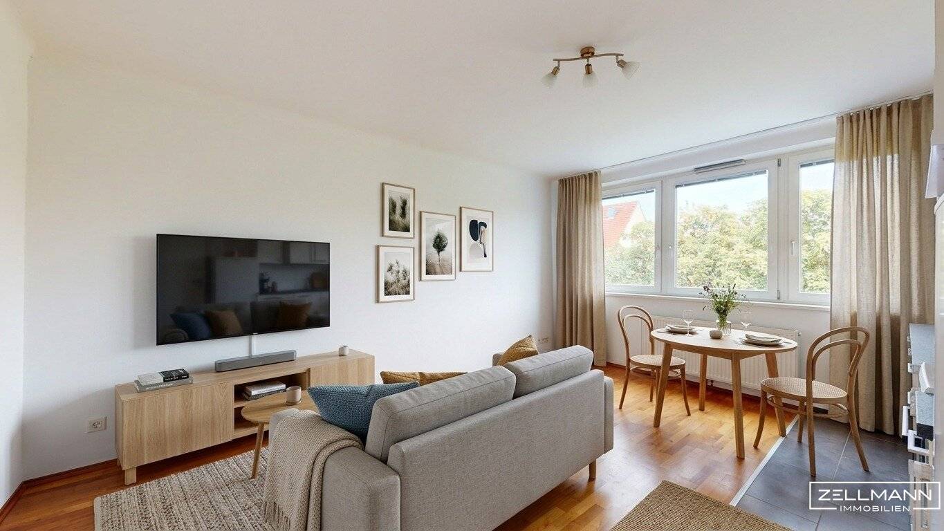 Helle Dachgeschosswohnung in Döbling mit Hausgarten und Kellerabteil