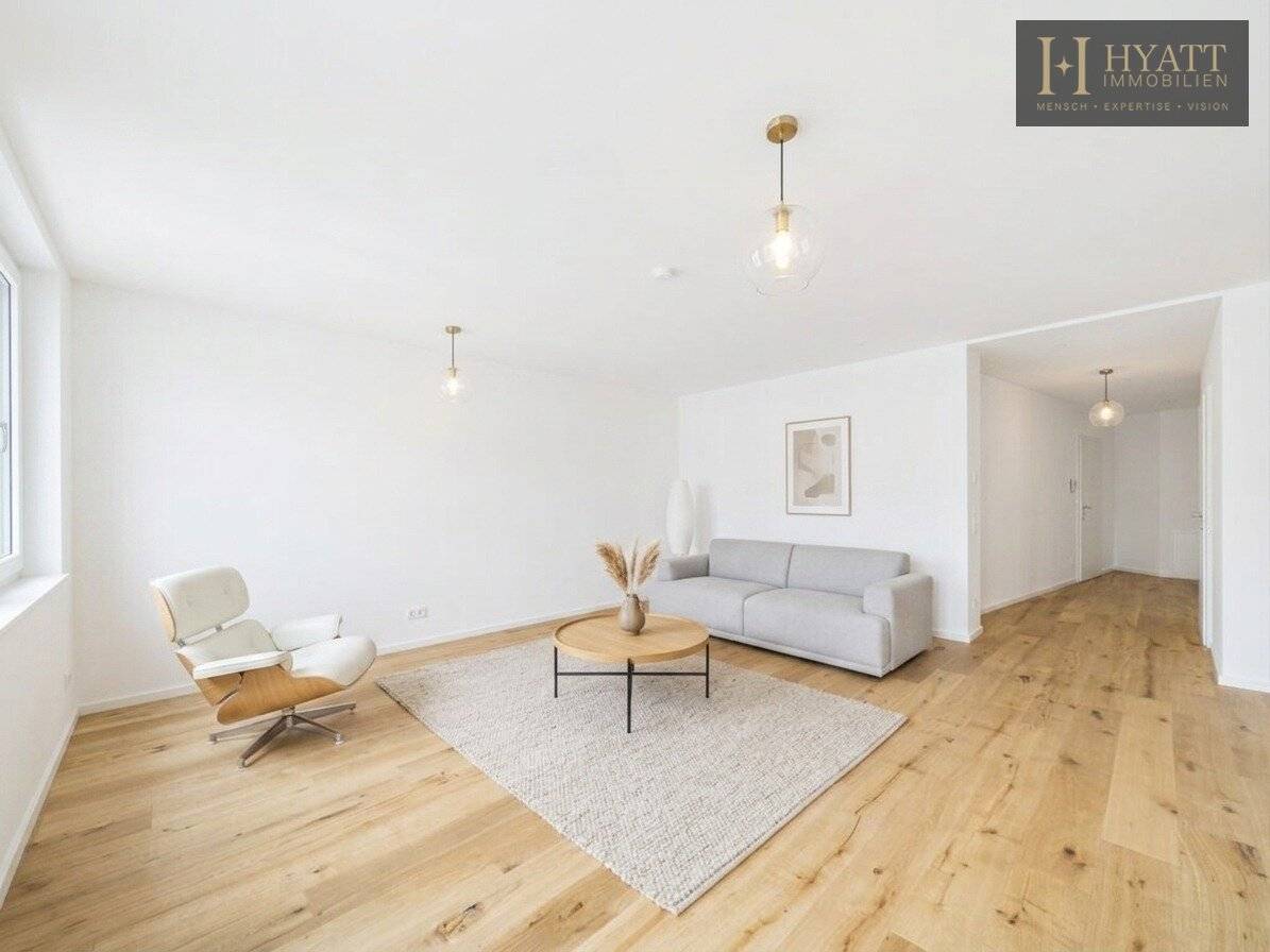 Moderne Neubauwohnung mit Parkett und Balkon nahe Antonspark