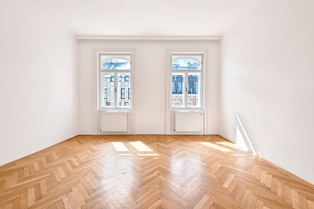 Kompakte Altbauwohnung mit separatem Parkettboden im 5. Bezirk