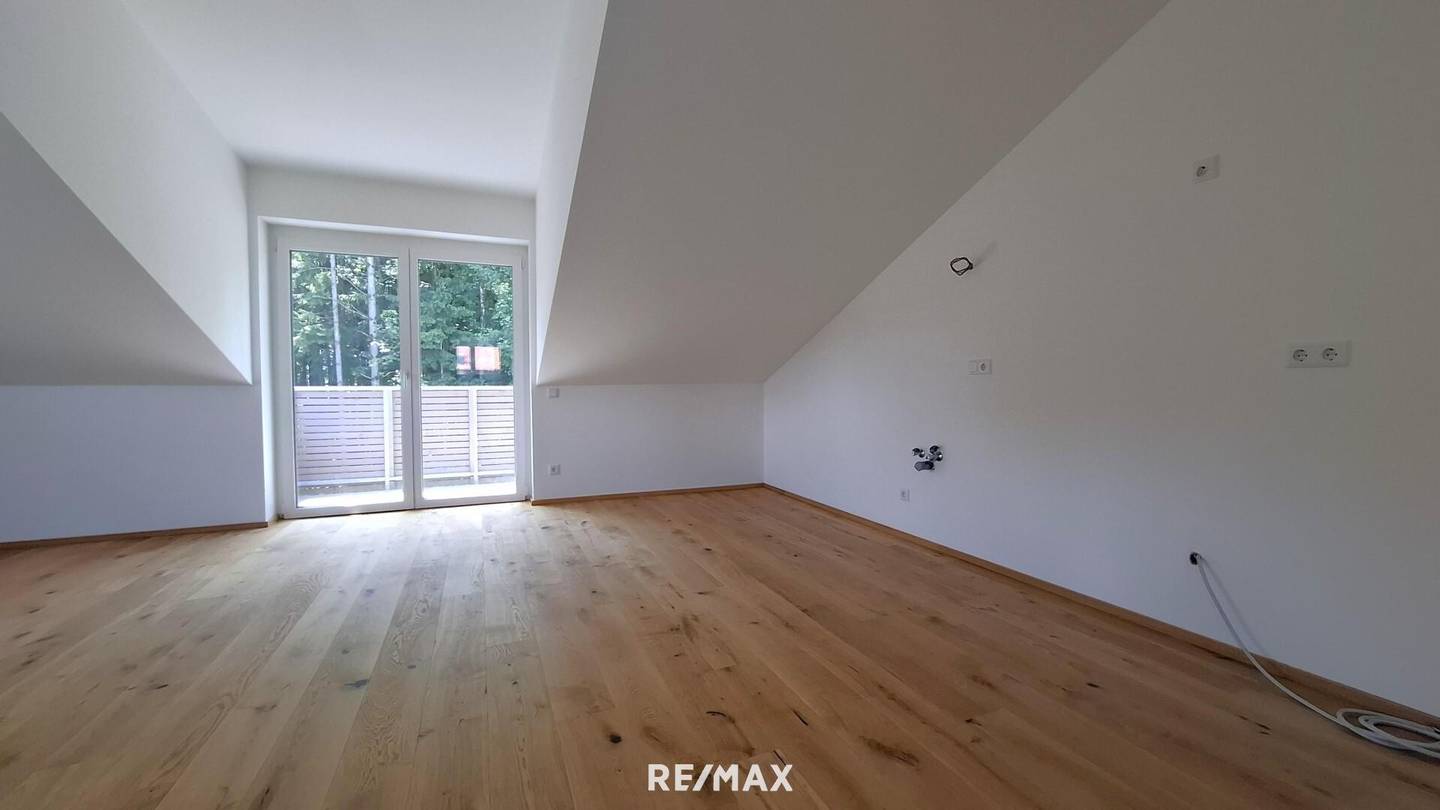 Maisonettewohnung mit Balkon und PV Anlage in Elixhausen