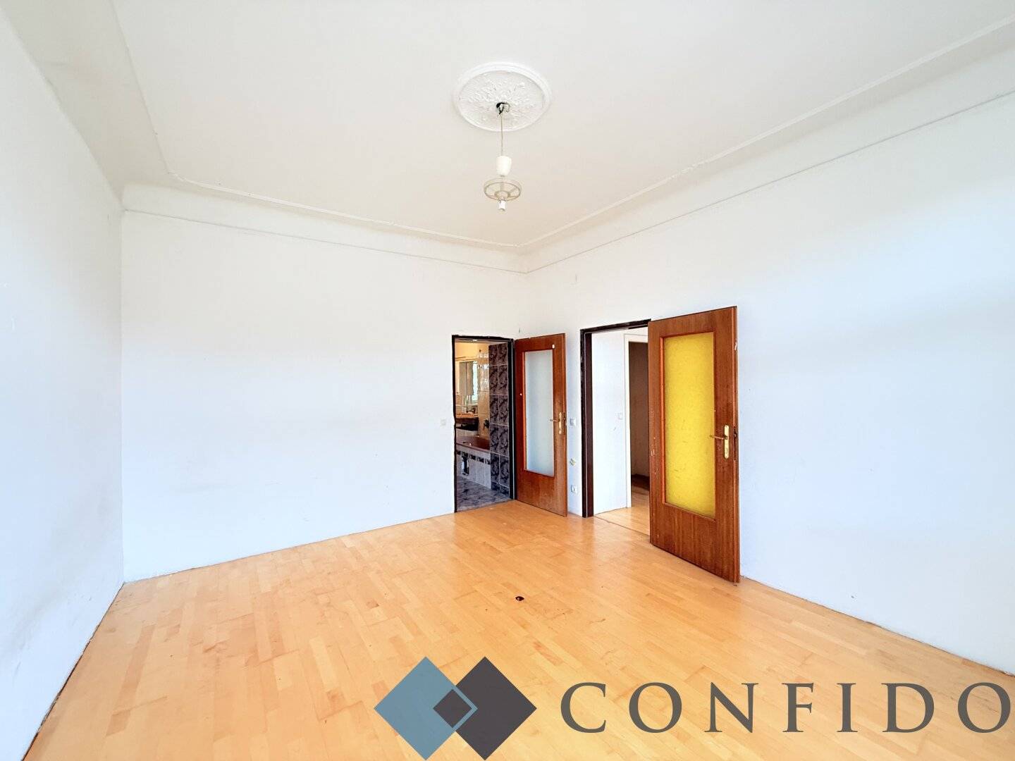 Altbauwohnung mit Potenzial am Stöberplatz