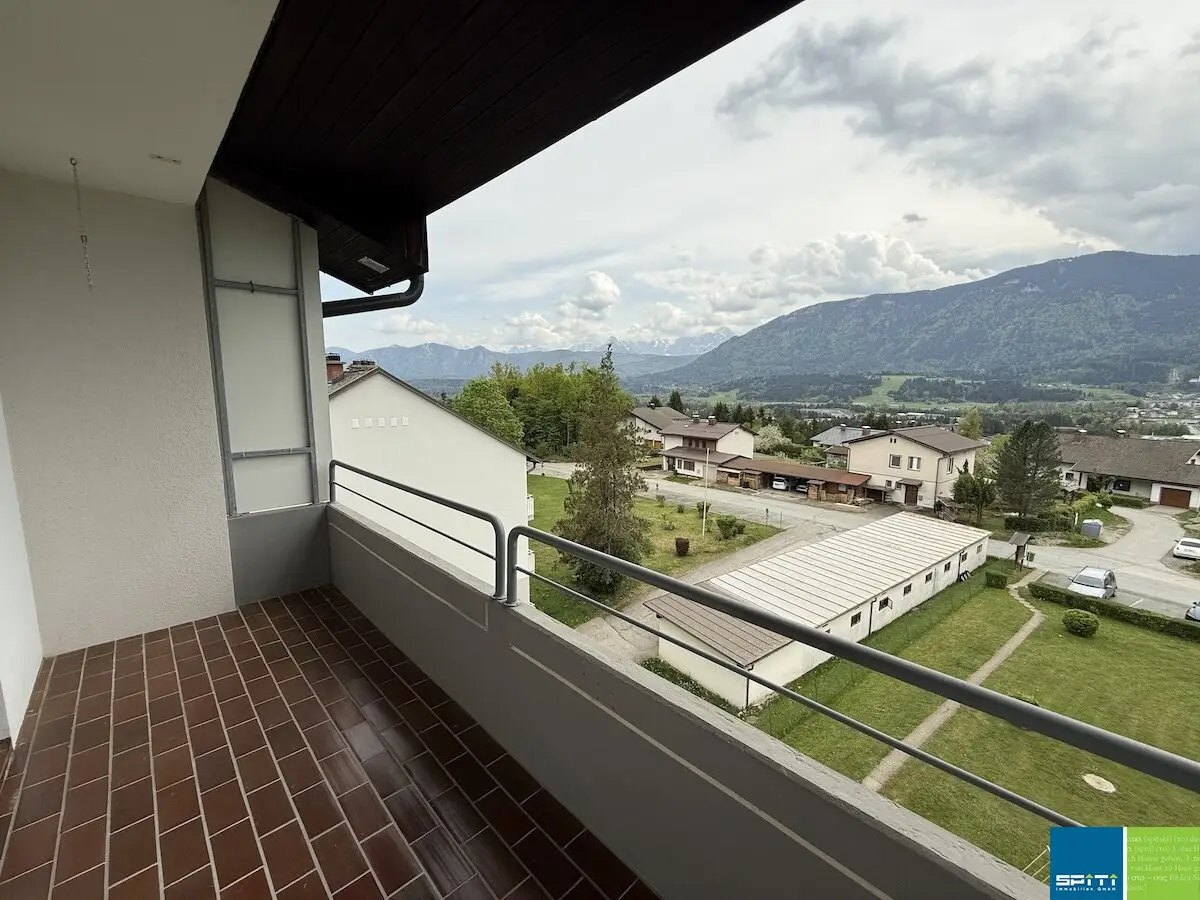 Wohnung mit Loggia und Kellerabteil in ruhiger Lage