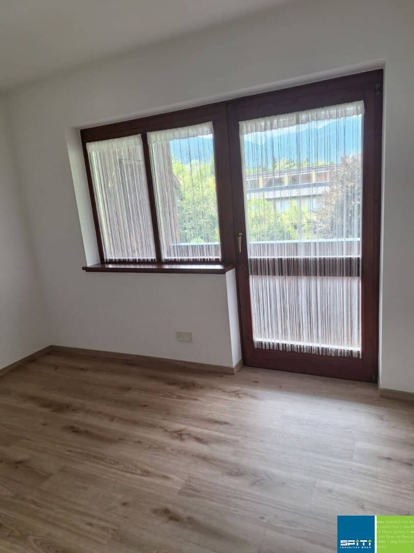 2 room apartment with loggia and carport