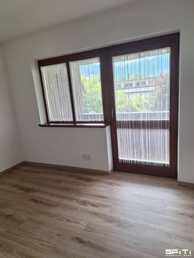 2 room apartment with loggia and carport