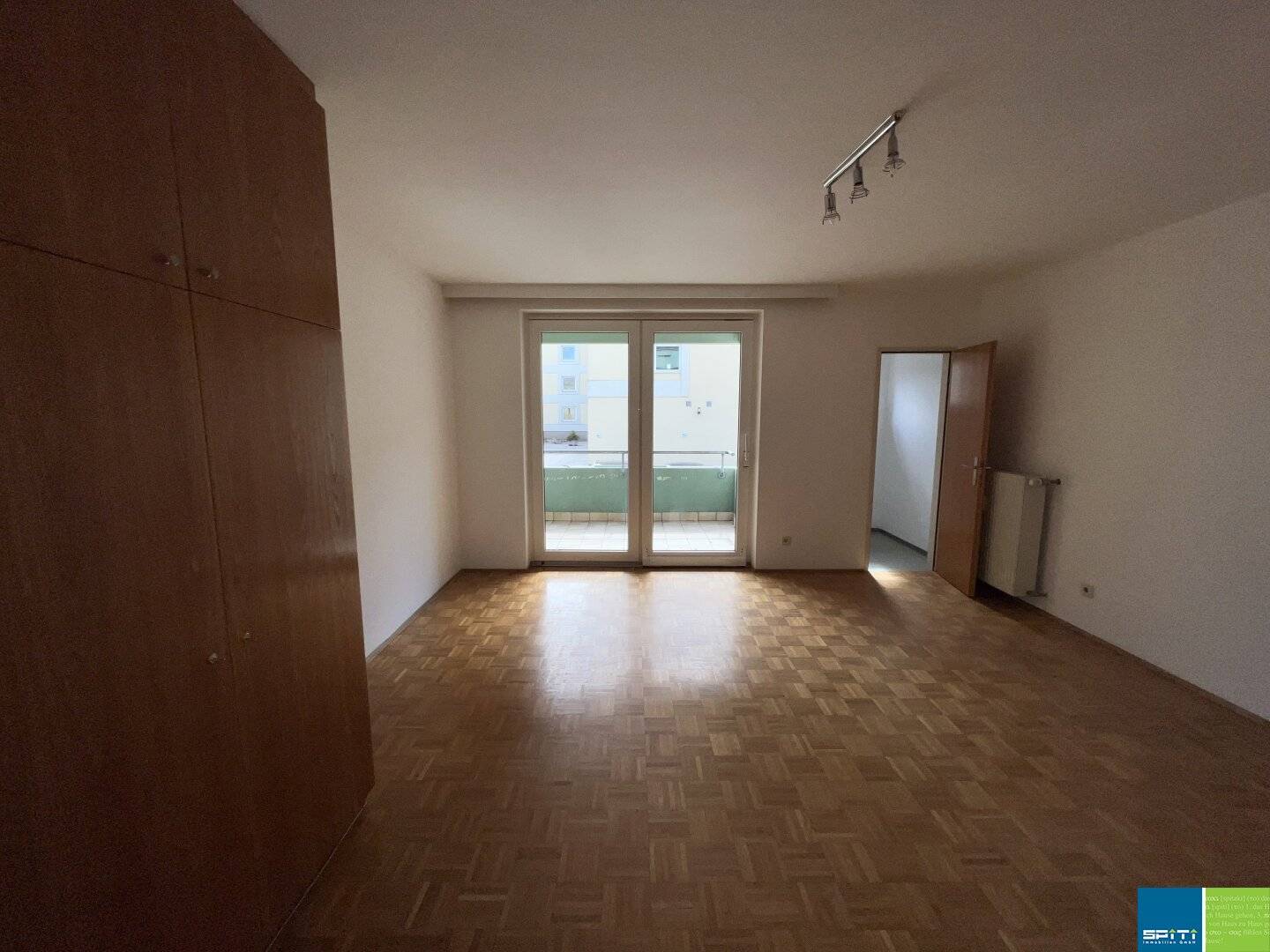 Erdgeschosswohnung mit Südloggia und Fernwärme