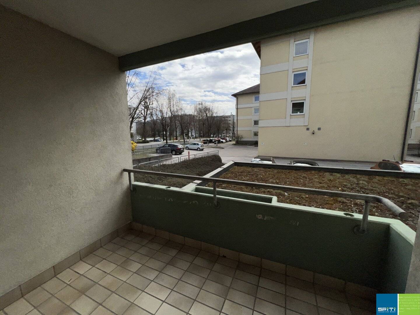 Erdgeschosswohnung mit Südloggia und Fernwärme