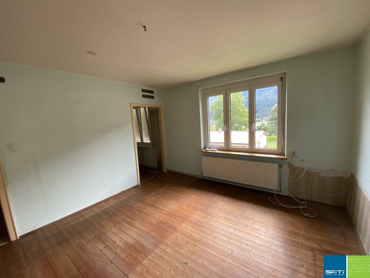 Sunny 2 Room Apartment with Garden in Steinfeld