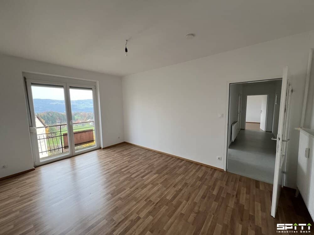 Zweizimmerwohnung mit Balkon und Abstellraum