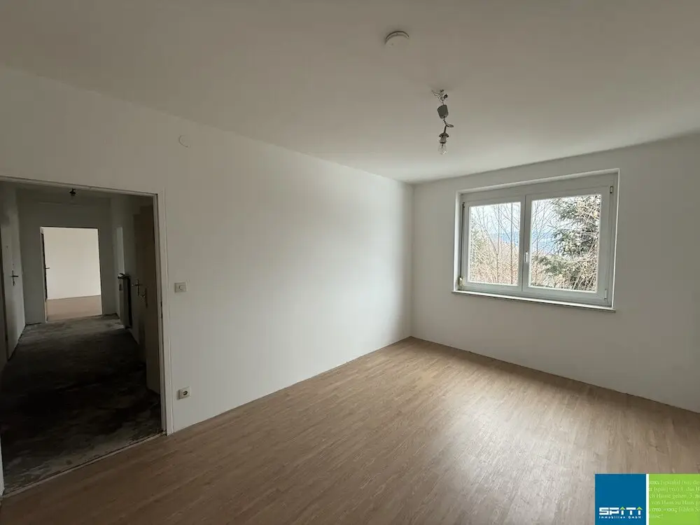 Zweizimmerwohnung mit Balkon in ruhiger Lage