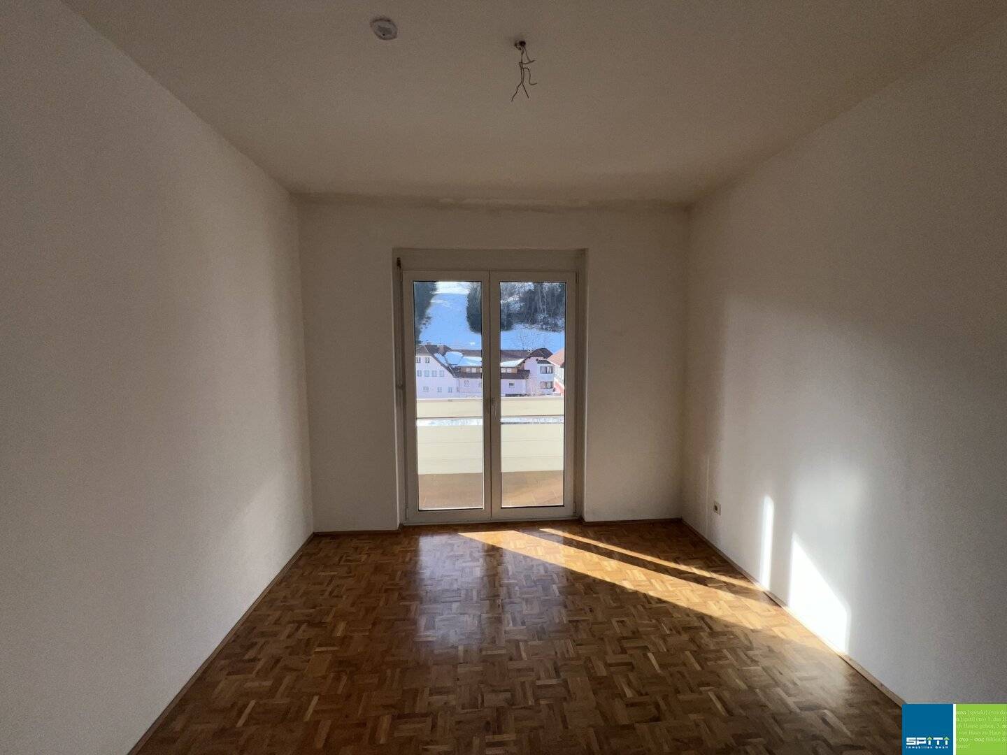 Four room apartment with loggia and cellar storage