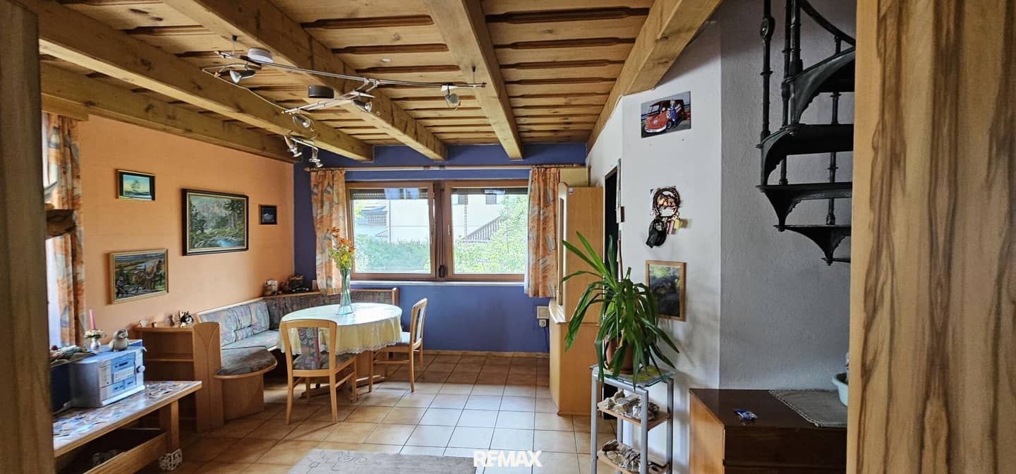 Mehrfamilienhaus mit Garage und Fernwärme in Maria Rain