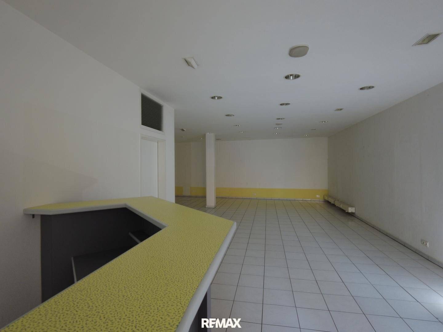 Barrier-free retail space with glass frontage in prime city center location