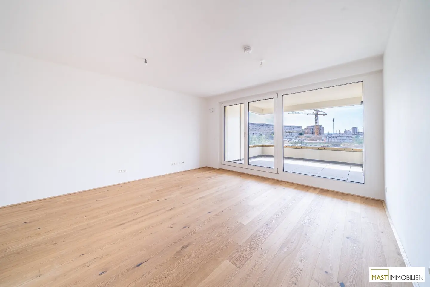 First occupancy Modern 2-room apartment with over 11 m² outdoor space!