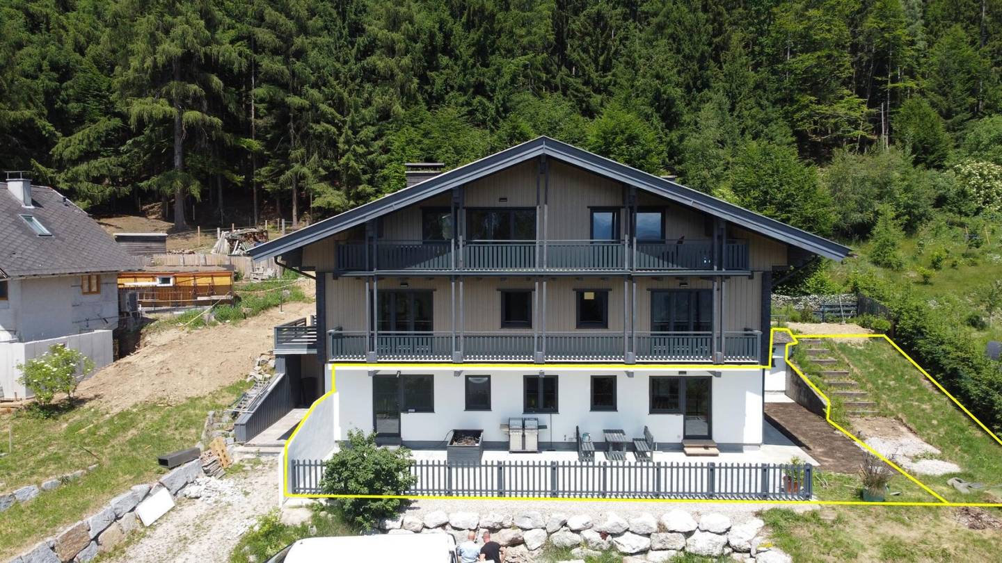 Erdgeschosswohnung mit Terrasse und Gartenanteil am Kronberg