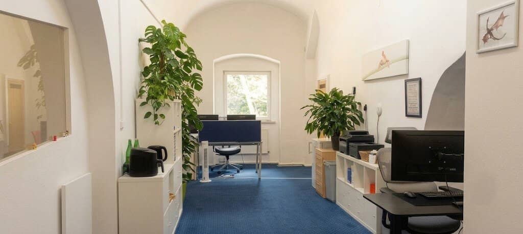 Bright Office with Garden Terrace and Grill Area
