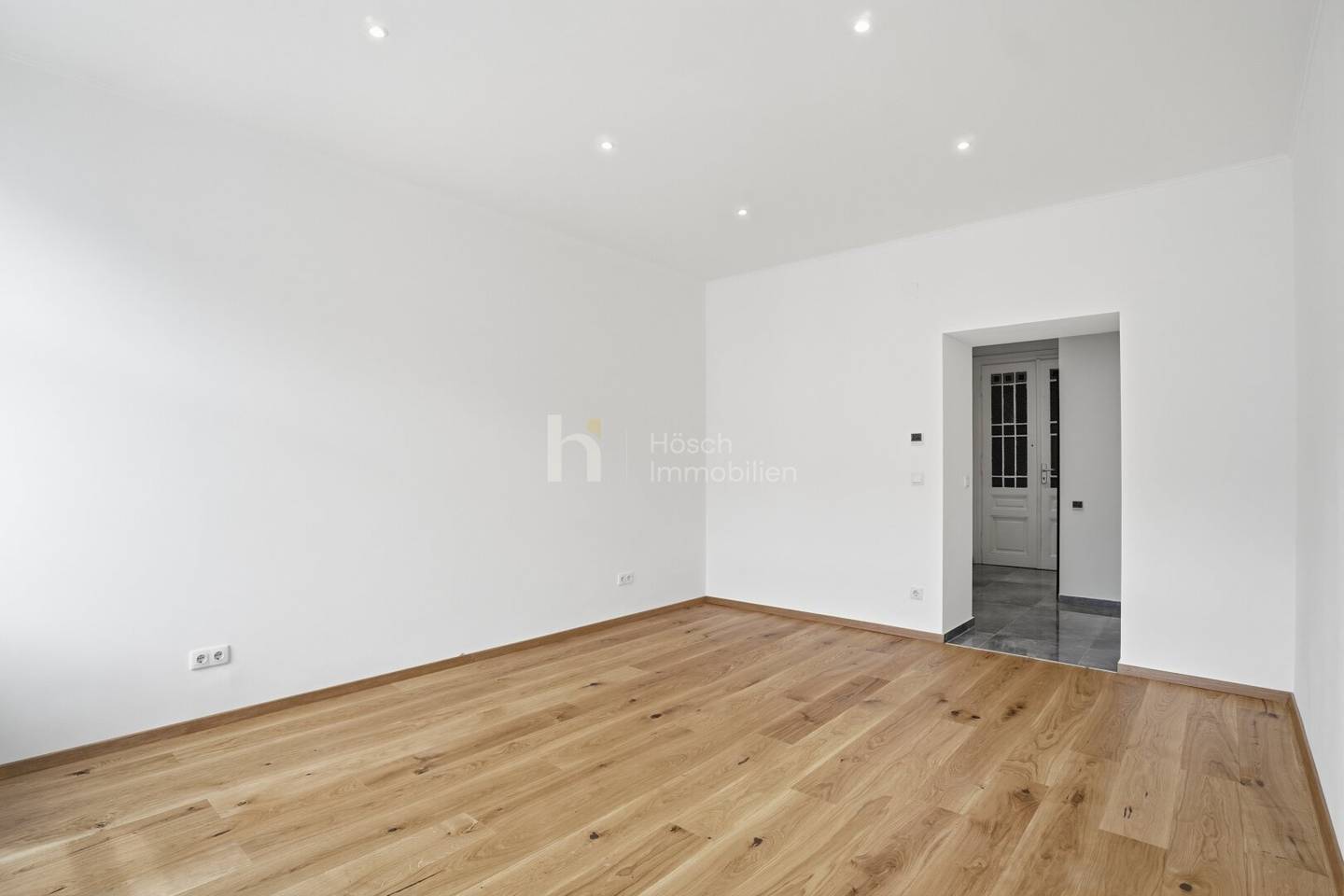 Renovated period apartment with elevator in Hernals