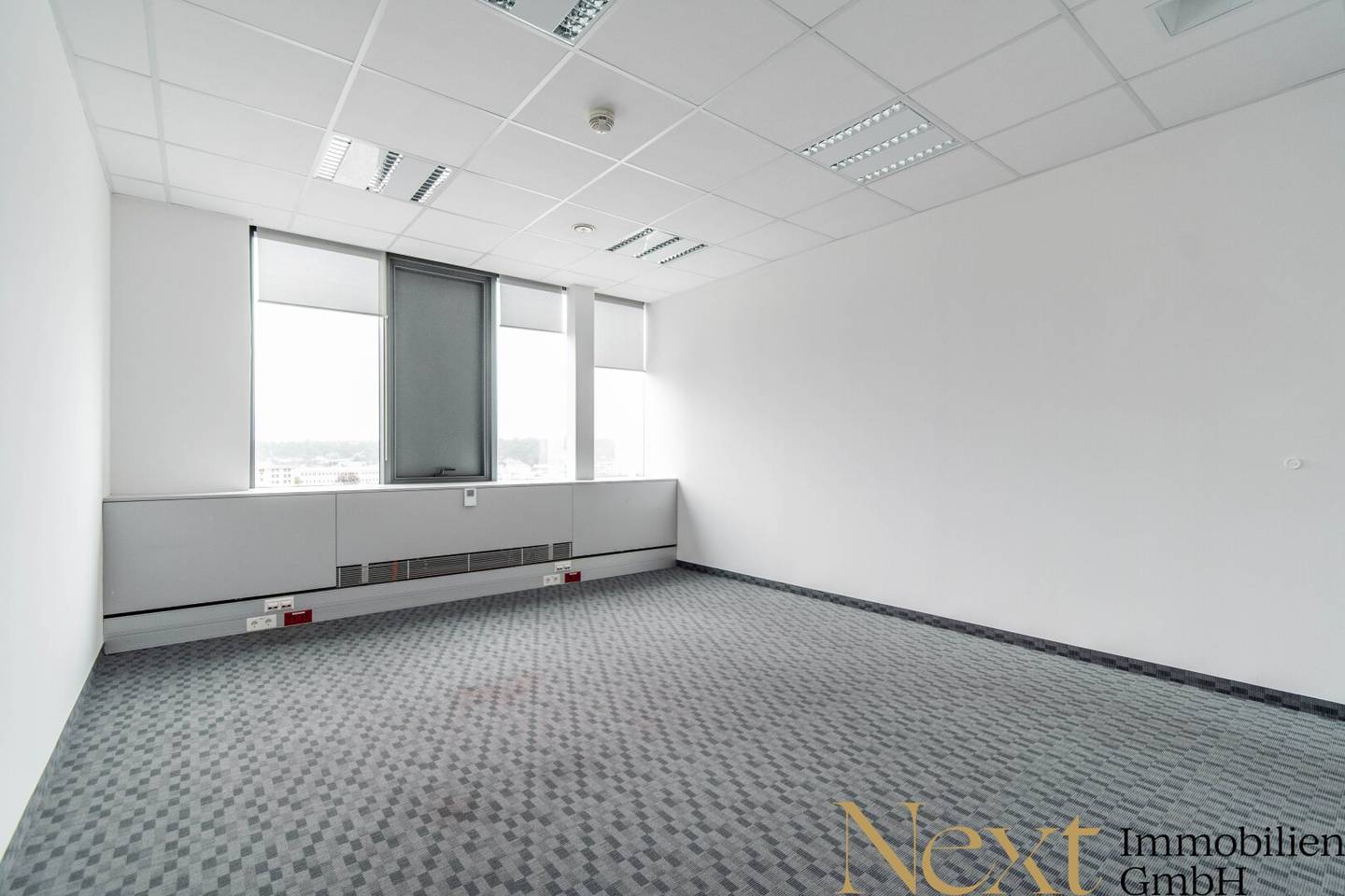 Moderne und klimatisierte (Penthouse-)Bürofläche mit Parkplätzen und top Ausstattung ab sofort in Wels zu vermieten!