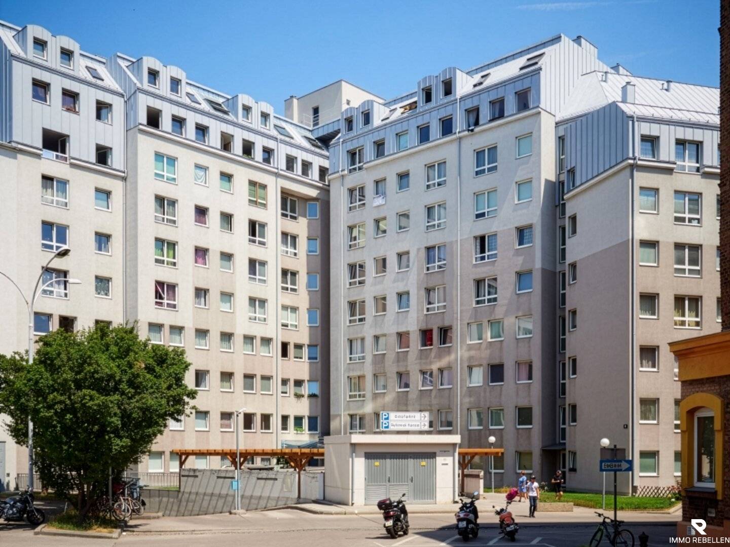 Living with Perspective – Compact Condominiums in Vienna's Emerging South