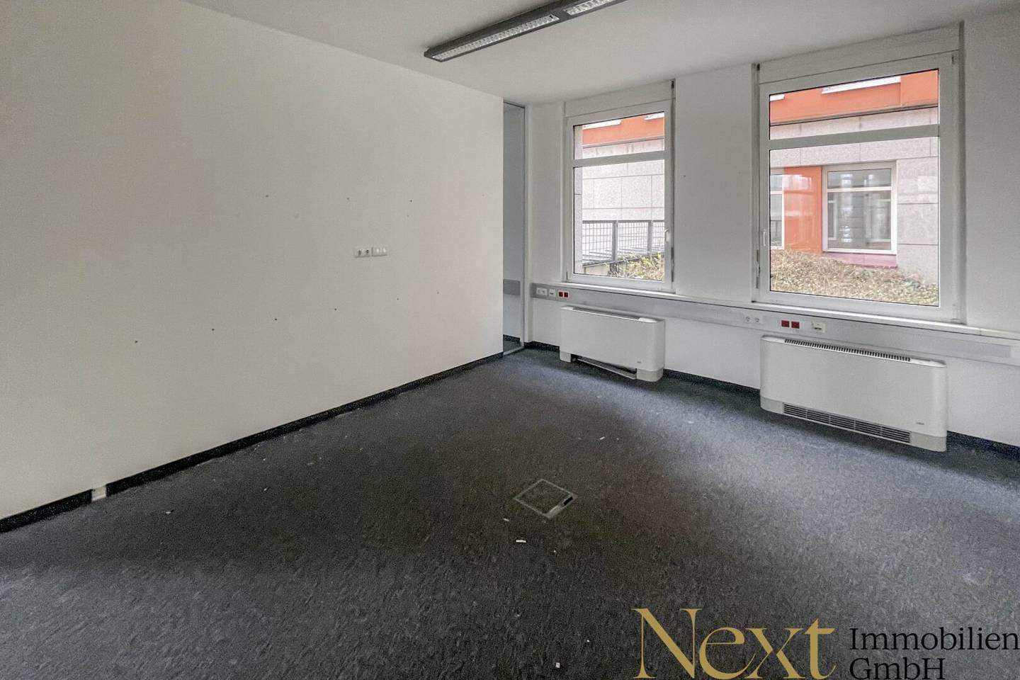 Spacious office space in a central location near Linz city center for rent