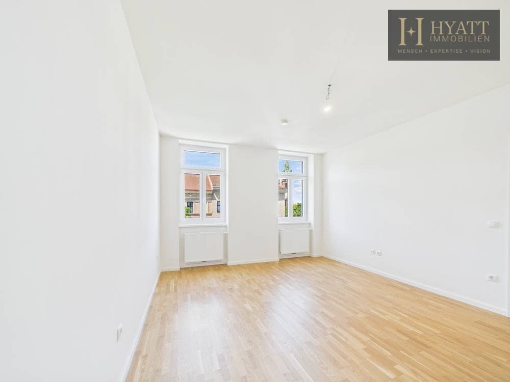 Sanierte Altbauwohnung mit Terrasse und Klimaanlage in Hoflage