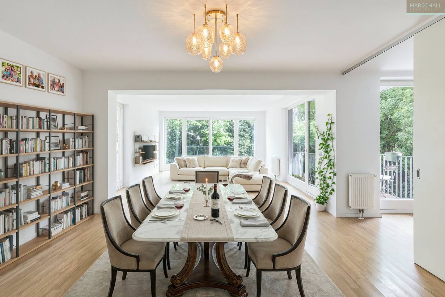 Garden apartment with private garden in Cottageviertel