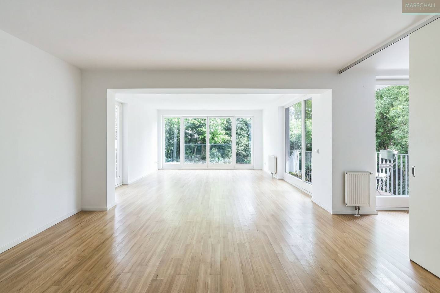 Garden apartment with private garden in Cottageviertel