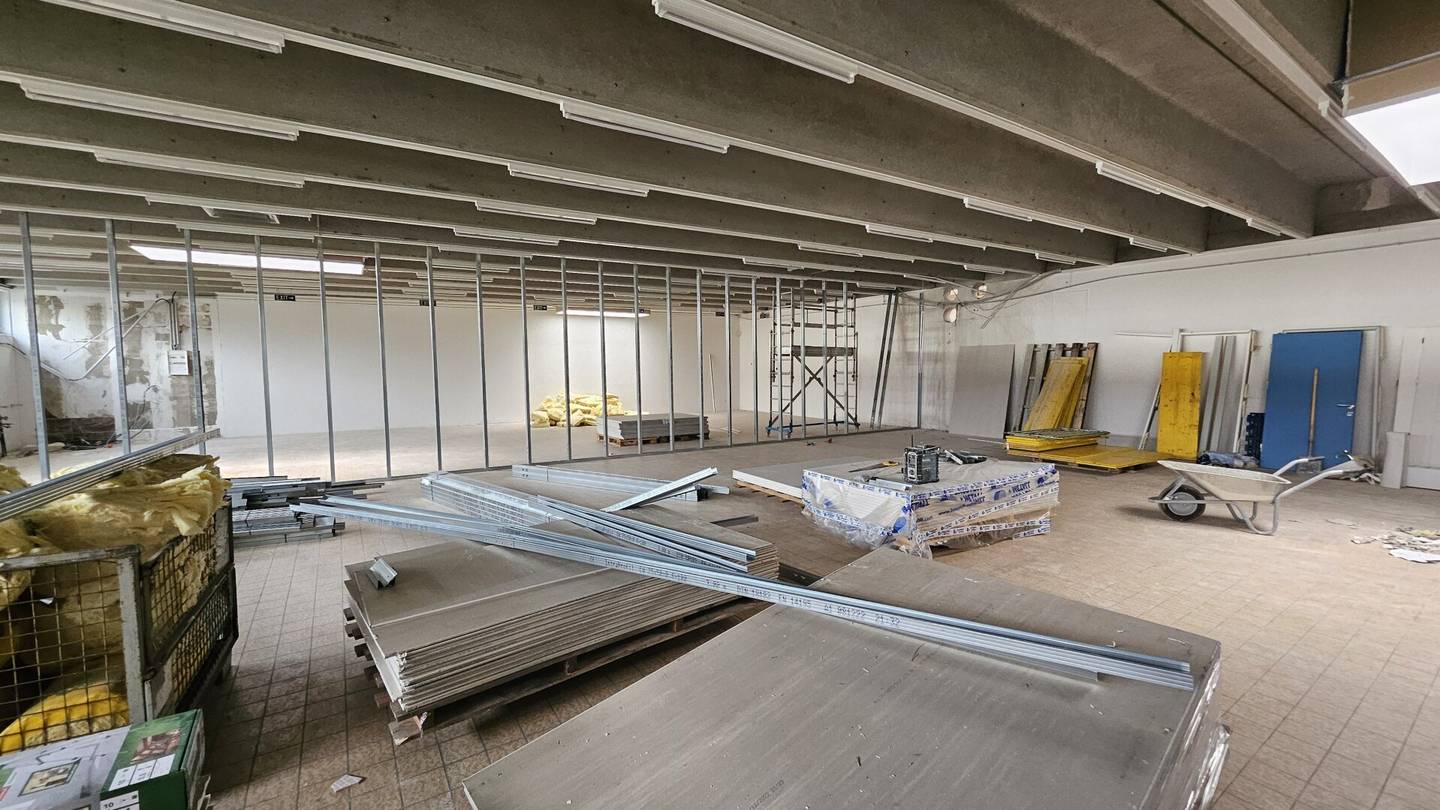 Commercial space with truck access and roller door in Langenzersdorf