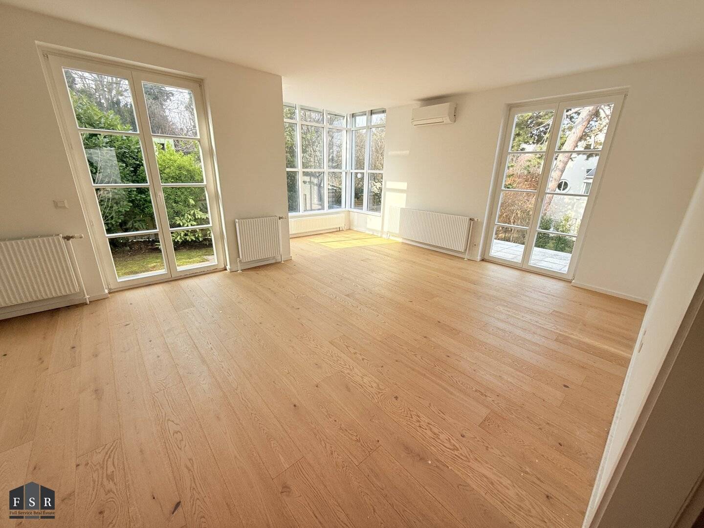 Gartenwohnung mit Terrasse und Garage in Sievering