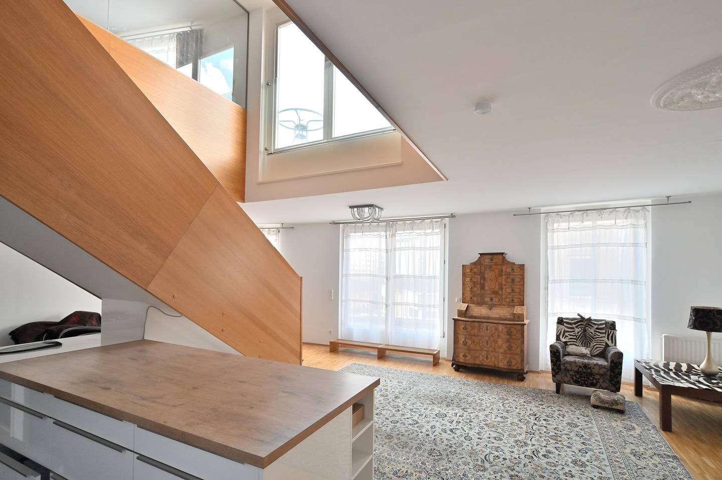 Maisonette apartment with terrace loggia and underground parking