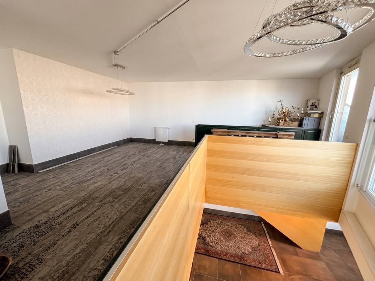 Maisonette apartment with loggia and terrace