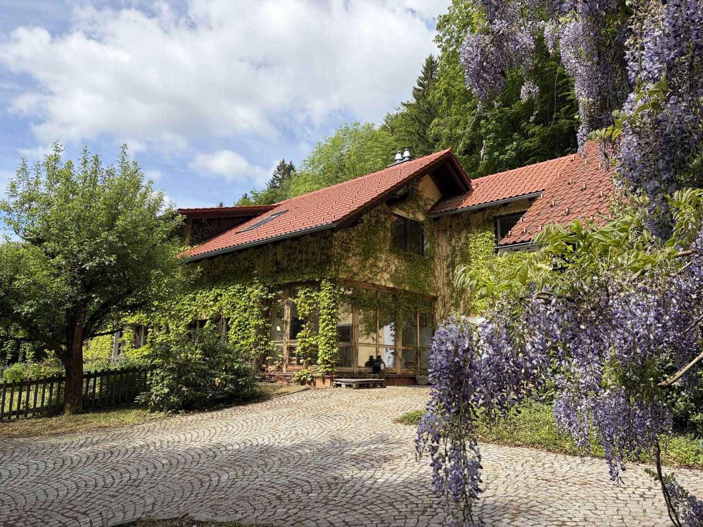 Kernsaniertes Landhaus mit Sauna und Waldteich im Böhmerwald