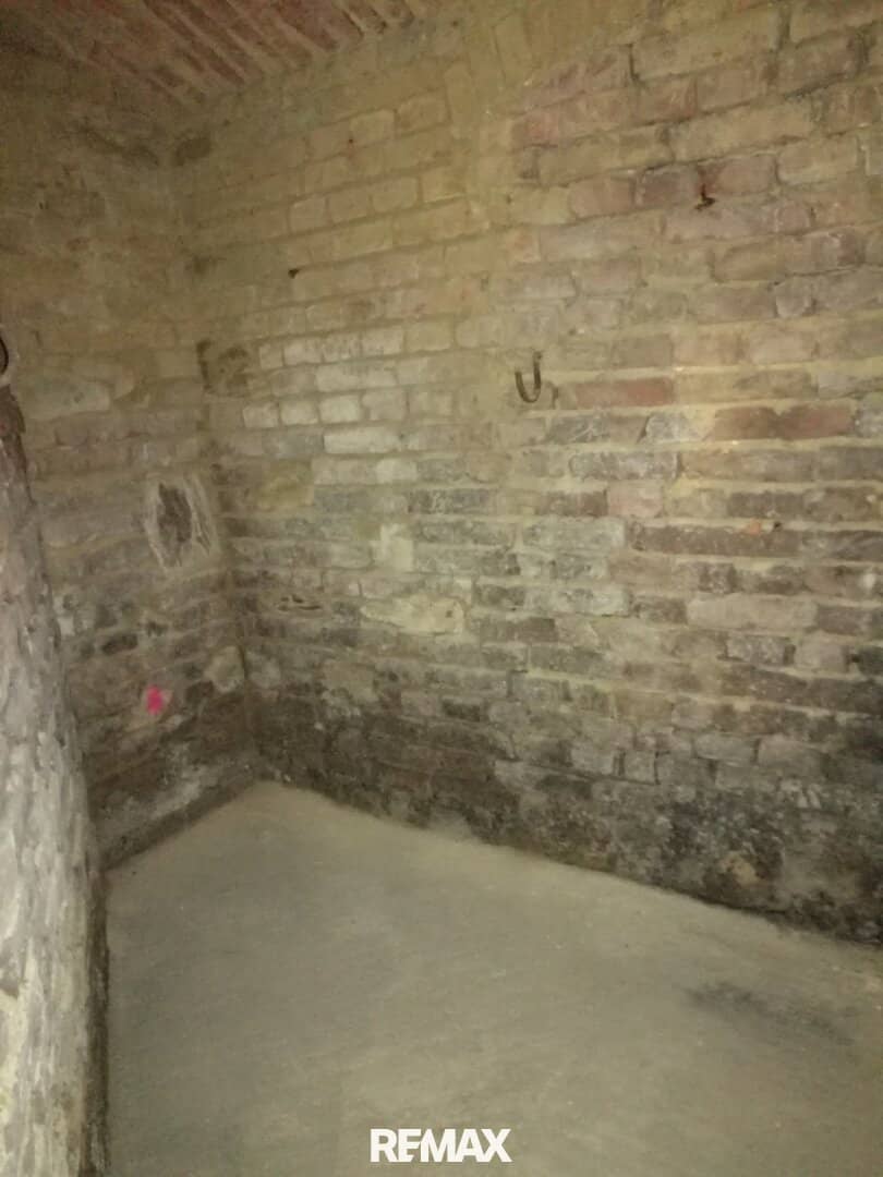 Cellar Storage in the Heart of Vienna