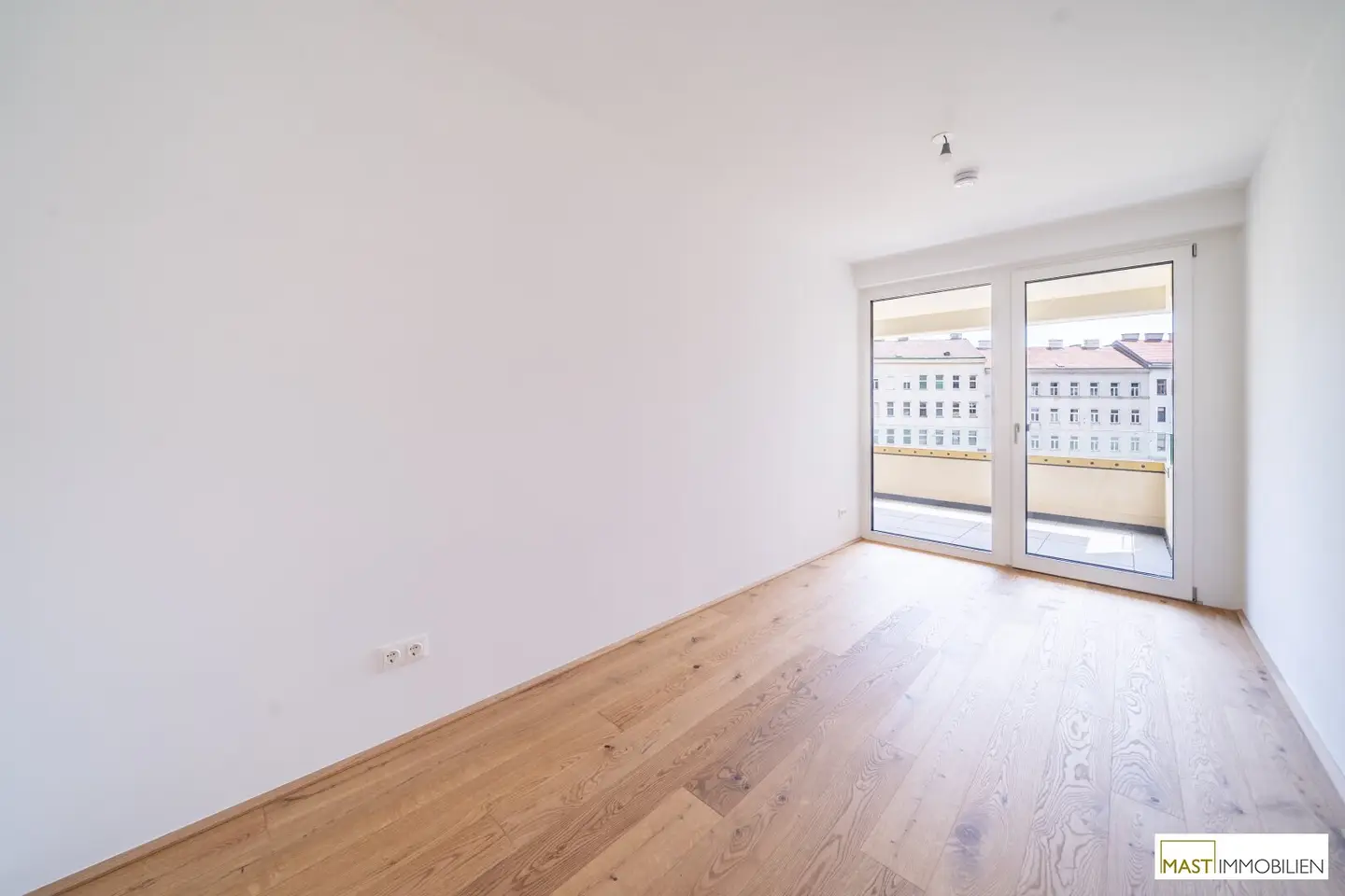 MILiving 3-room family apartment with over 11 m² outdoor space