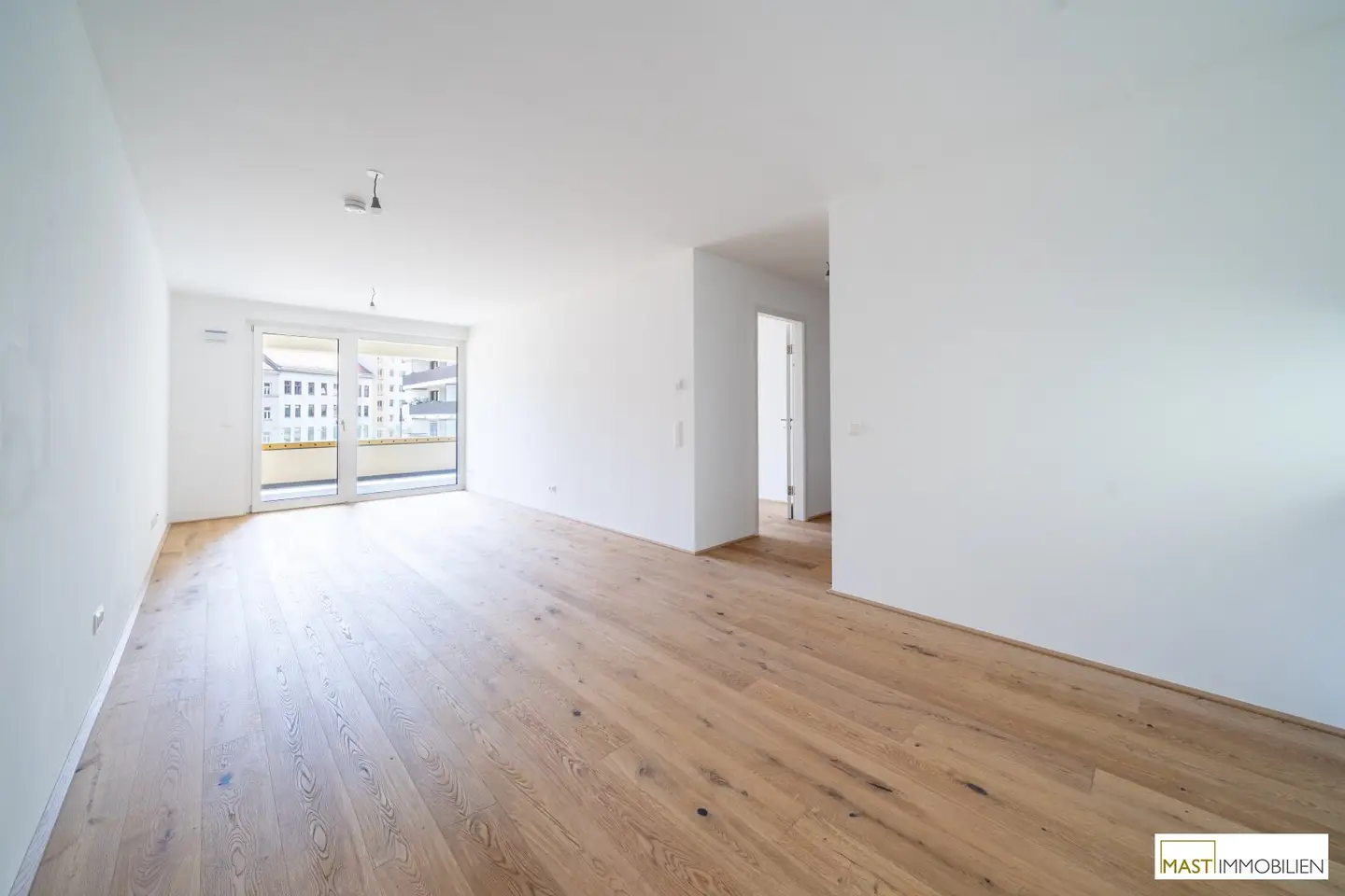 MILiving 3-room family apartment with over 11 m² outdoor space