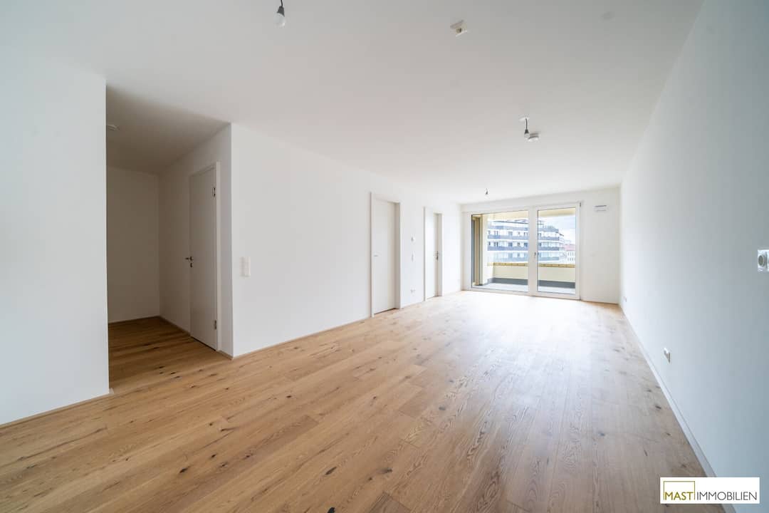 Neubauwohnung mit Loggia Balkon und Innenhoflage