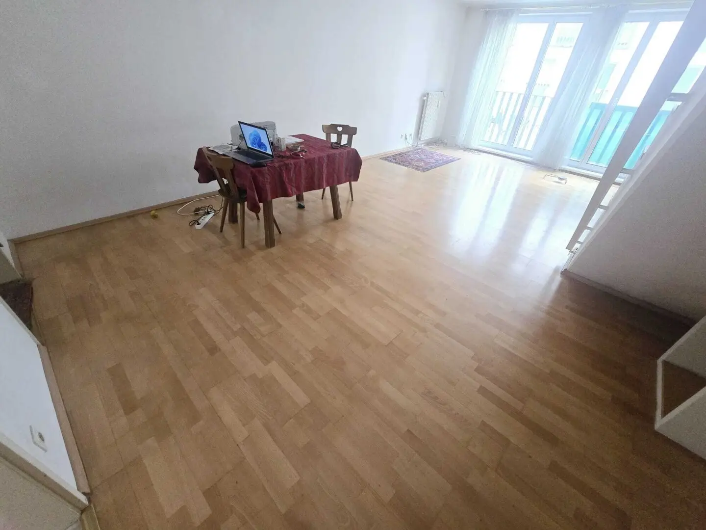 Maisonette apartment with loggia and open living kitchen