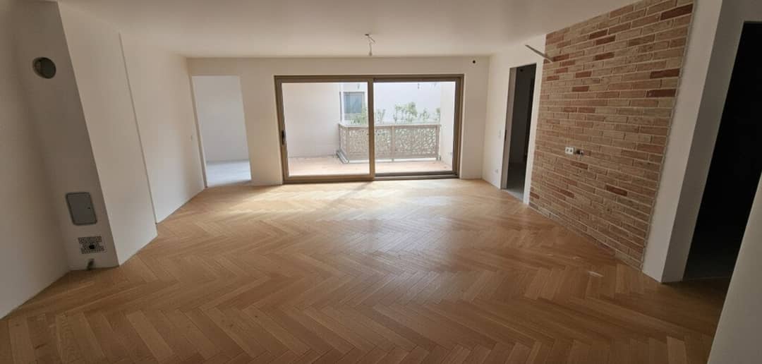 New build apartment with two terraces and lift near Rosarium