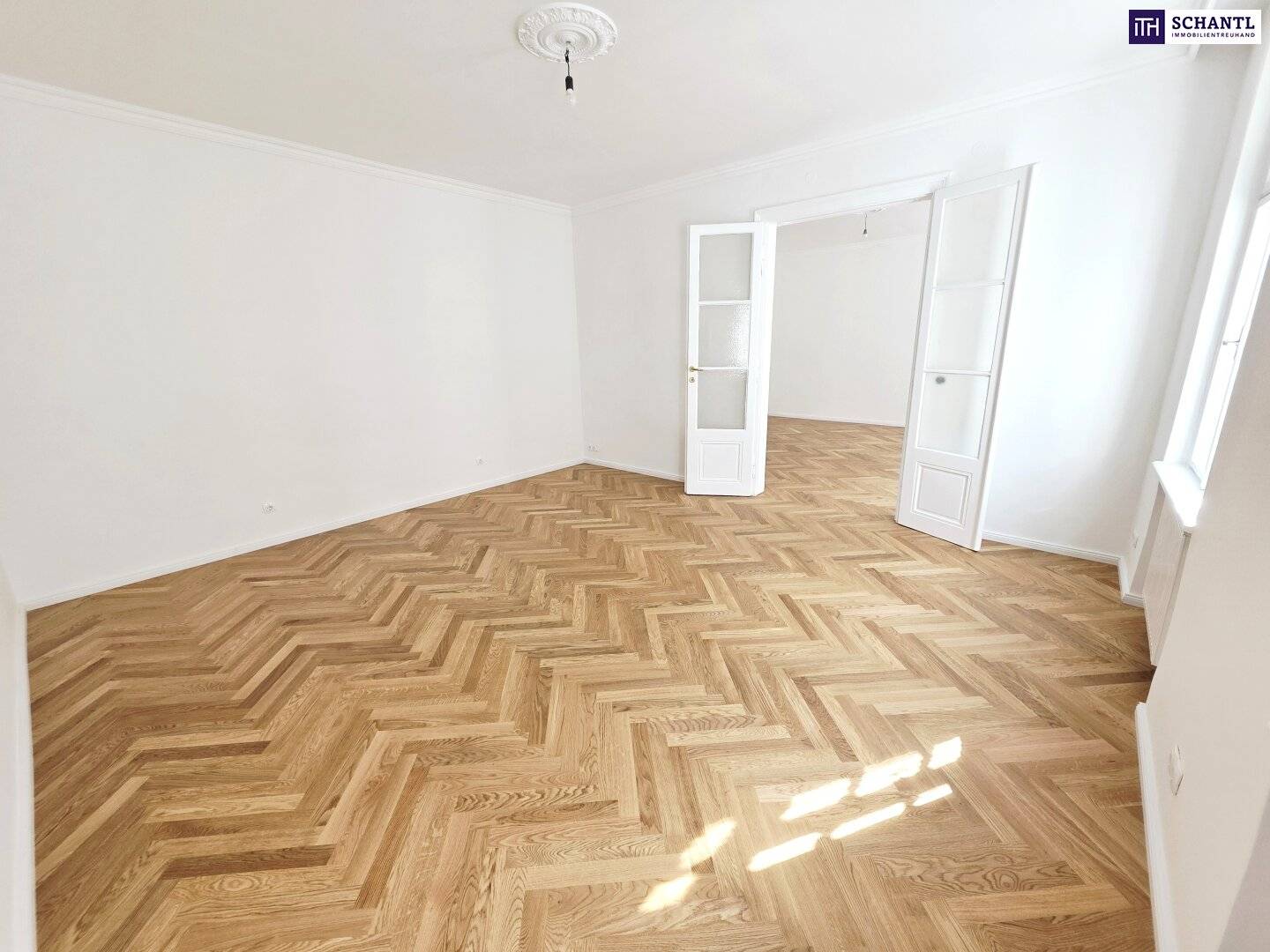 Renovated Altbau Apartment with Double Doors in Quiet Josefstadt Location