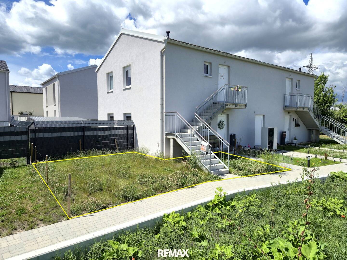 Gartenwohnung 2025 mit Balkon und Eigengarten