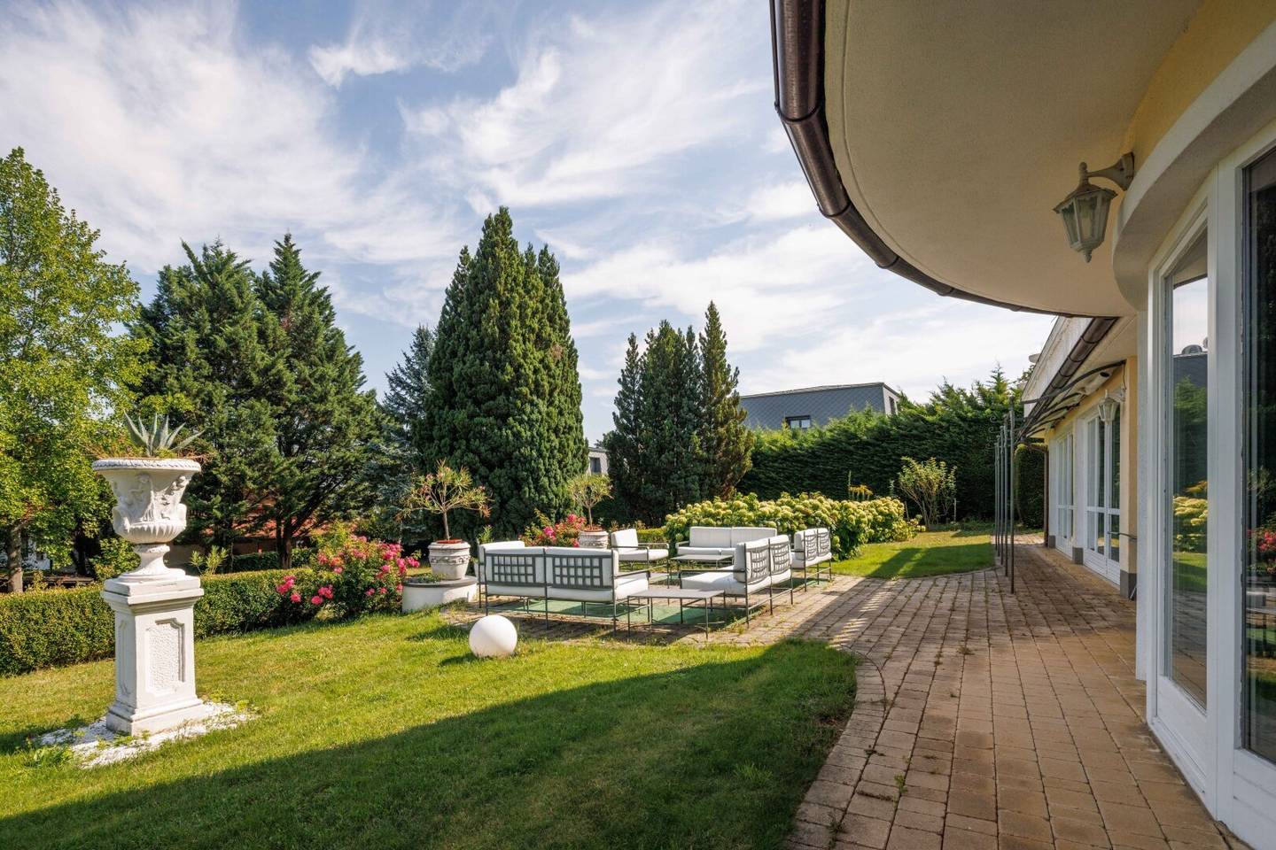Gepflegte Villa mit Wellnessbereich und Fernblick