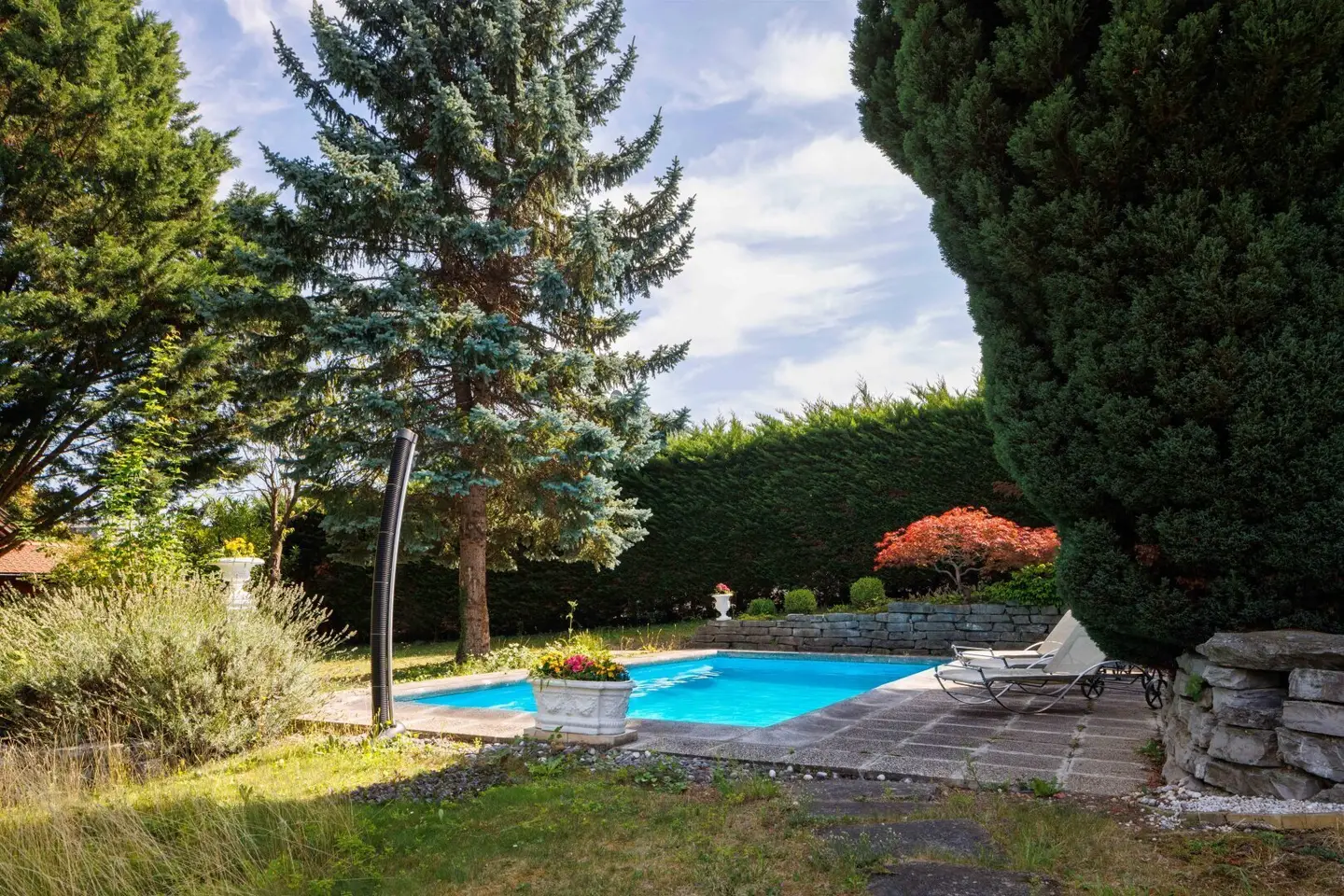 Well-maintained Villa with Wellness Area and Distant View