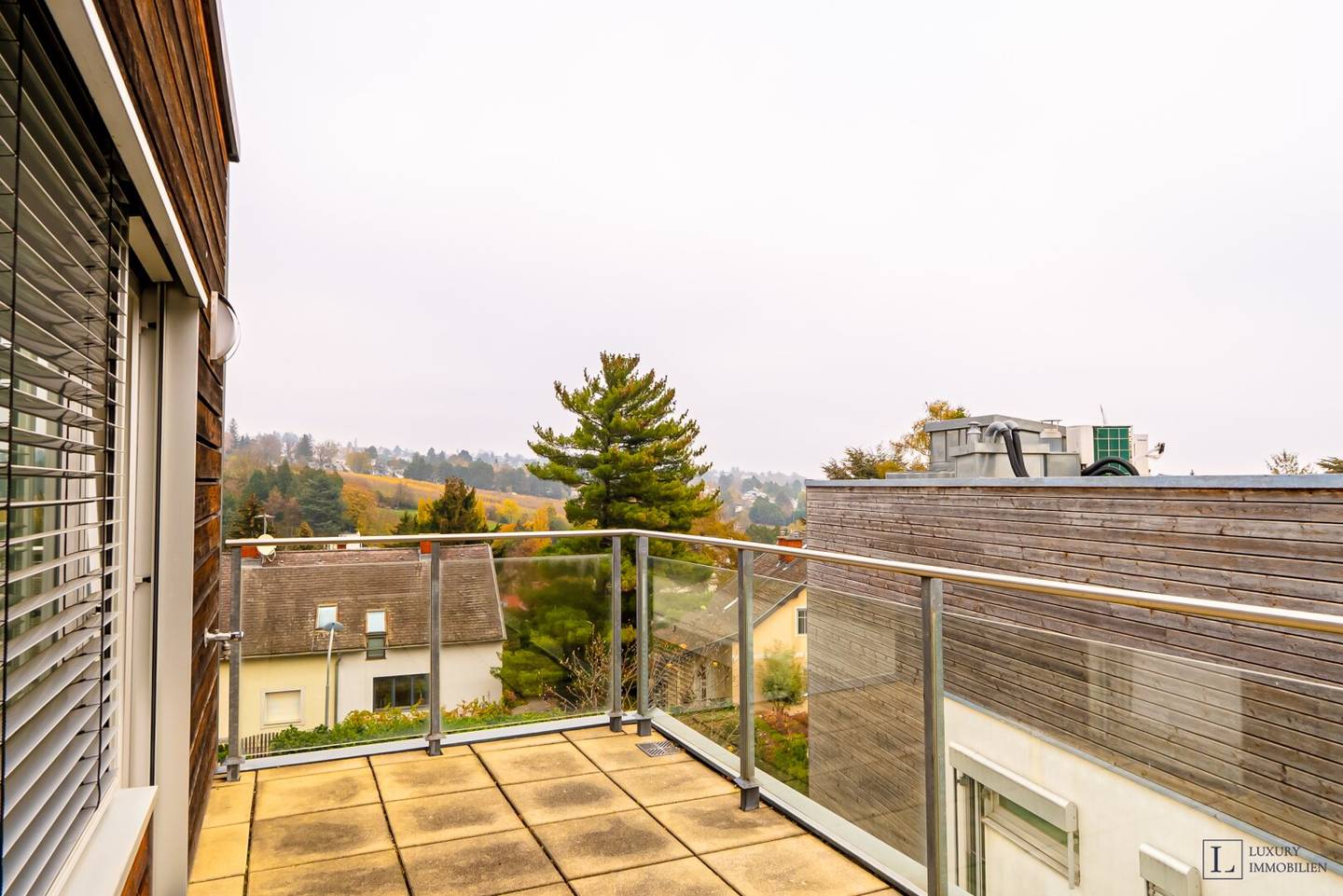 Villa with panoramic view in Döbling