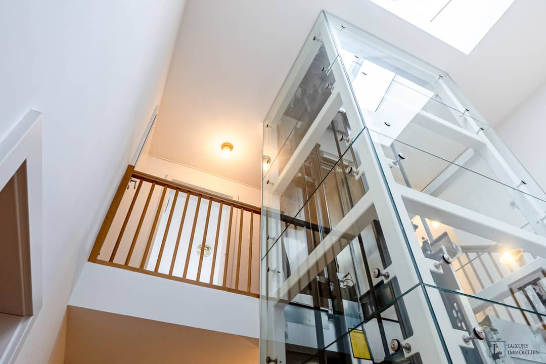 Villa with panoramic view in Döbling