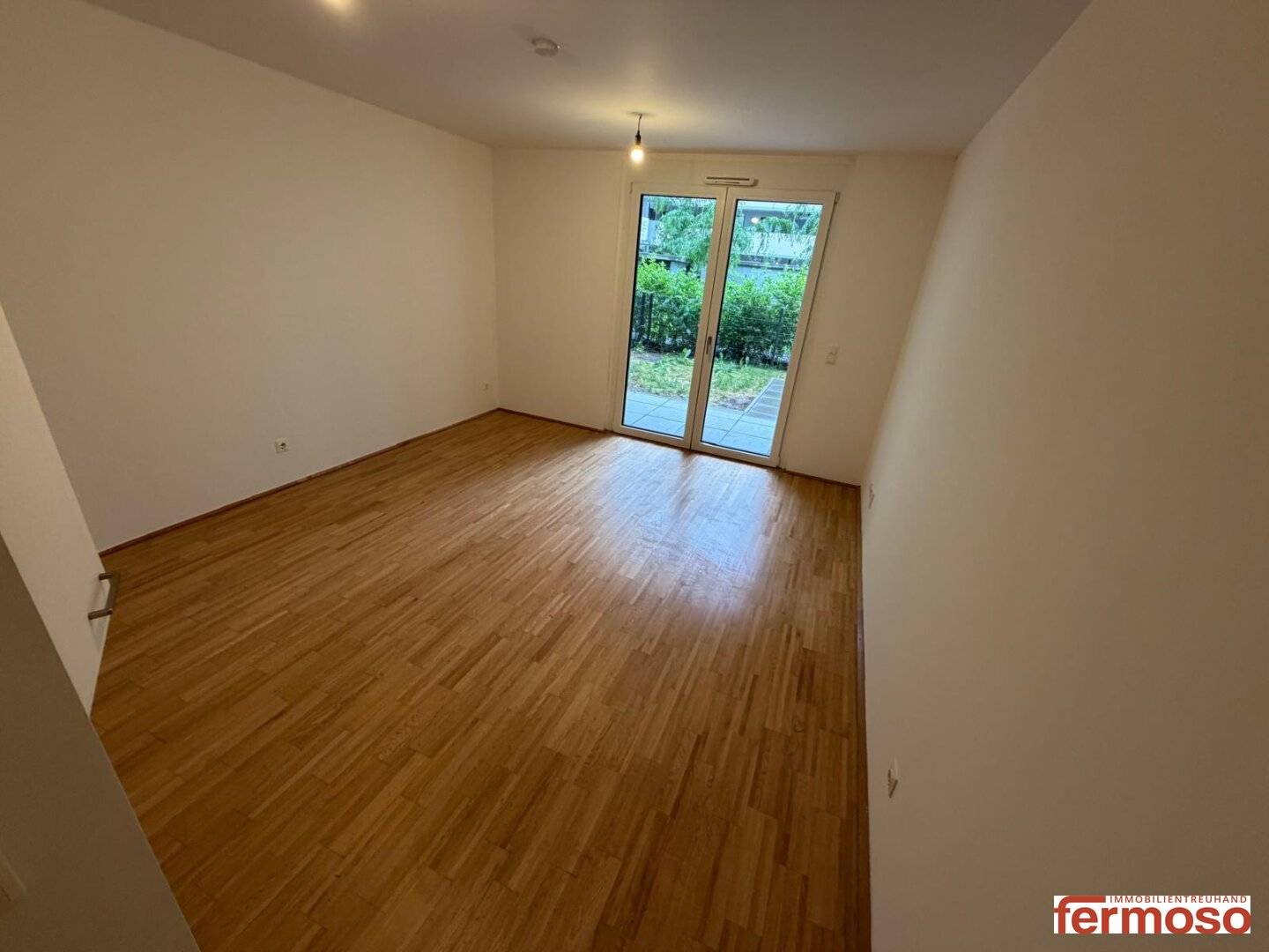 Ground floor apartment with garden loggia and terrace in the 20th district