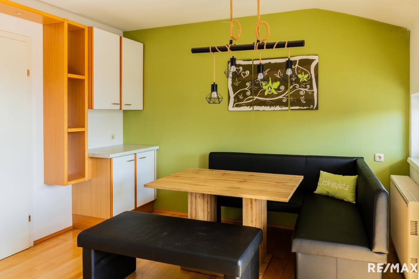 Helle 3 Zimmer Wohnung mit zwei Balkonen